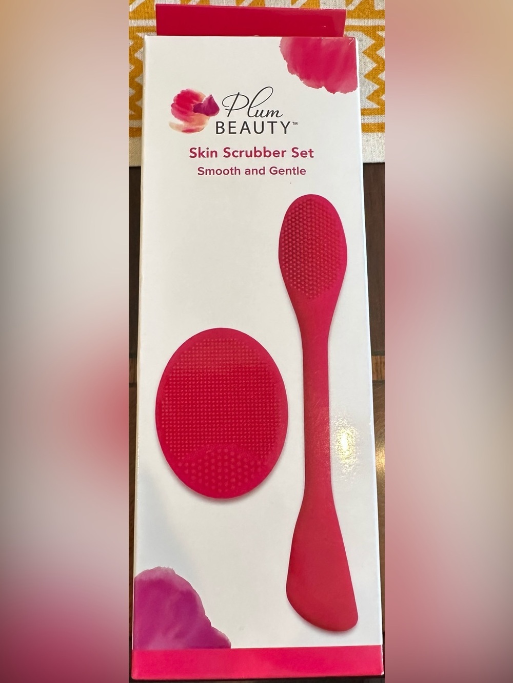 Plum Beauty Skin Scrubber Set w/Pore Facial Scrubber & Facial Spatula NEW in Box